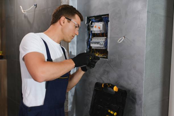 Electrical Outlet Repair in IA